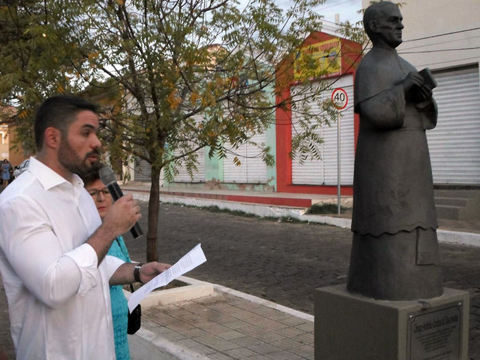 Estátua do Cônego Antônio Cardoso é recolocada em Oeiras - Imagem 12