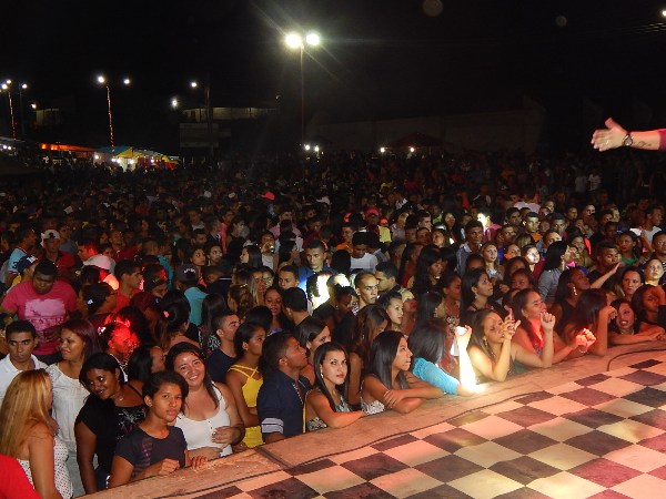 Mais de 5 mil pessoas no show da Malla 100 Alça em Lagoinha  - Imagem 38