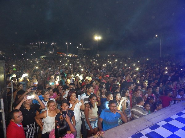 Mais de 5 mil pessoas no show da Malla 100 Alça em Lagoinha  - Imagem 4