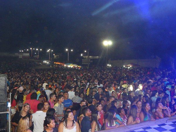 Mais de 5 mil pessoas no show da Malla 100 Alça em Lagoinha  - Imagem 46