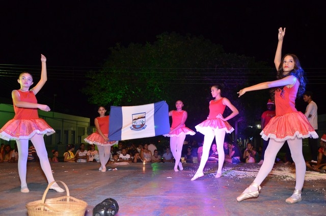 Apresentações Culturais Marcam a 1ª Noite do Aniversário de Ipiranga - Imagem 171