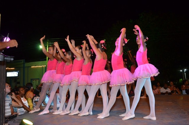 Apresentações Culturais Marcam a 1ª Noite do Aniversário de Ipiranga - Imagem 63