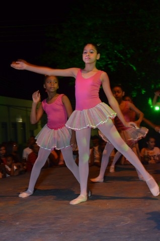 Apresentações Culturais Marcam a 1ª Noite do Aniversário de Ipiranga - Imagem 54