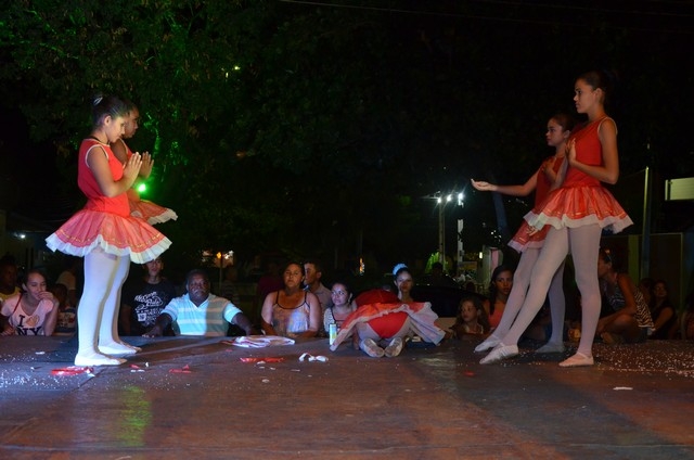 Apresentações Culturais Marcam a 1ª Noite do Aniversário de Ipiranga - Imagem 153