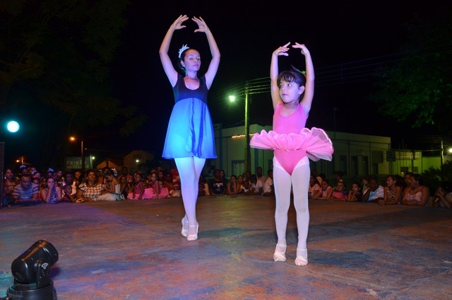 Apresentações Culturais Marcam a 1ª Noite do Aniversário de Ipiranga - Imagem 115