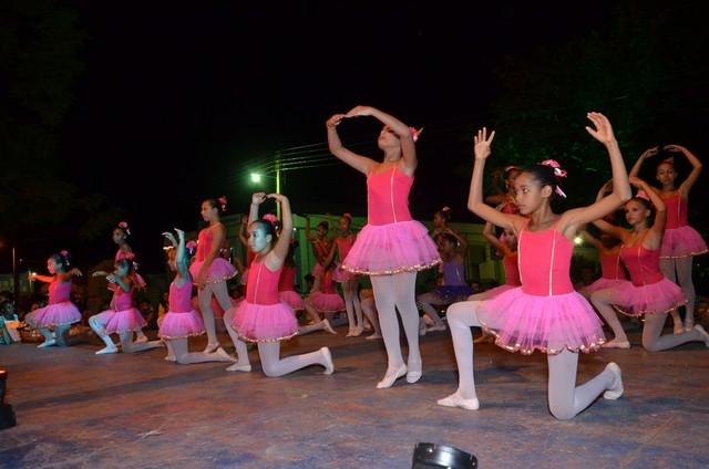 Apresentações Culturais Marcam a 1ª Noite do Aniversário de Ipiranga - Imagem 60