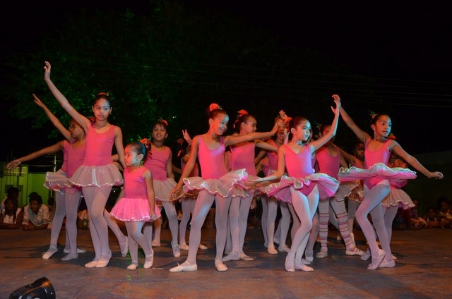 Apresentações Culturais Marcam a 1ª Noite do Aniversário de Ipiranga - Imagem 57