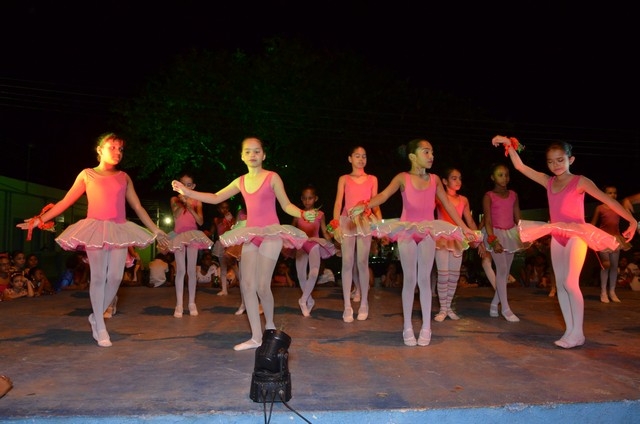 Apresentações Culturais Marcam a 1ª Noite do Aniversário de Ipiranga - Imagem 101