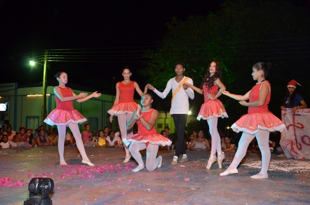 Apresentações Culturais Marcam a 1ª Noite do Aniversário de Ipiranga - Imagem 181