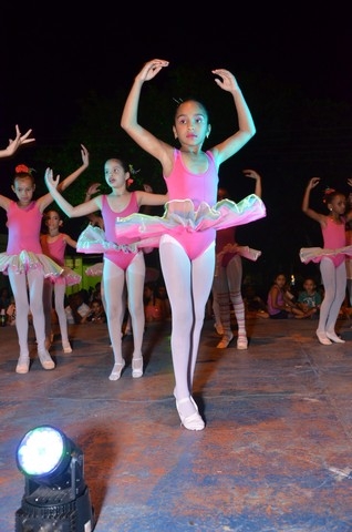 Apresentações Culturais Marcam a 1ª Noite do Aniversário de Ipiranga - Imagem 51