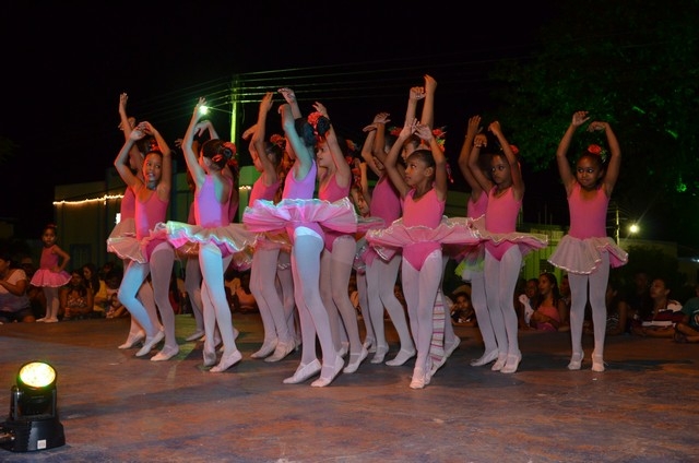Apresentações Culturais Marcam a 1ª Noite do Aniversário de Ipiranga - Imagem 45