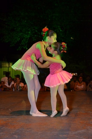 Apresentações Culturais Marcam a 1ª Noite do Aniversário de Ipiranga - Imagem 125