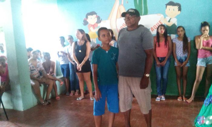 Alunos da Escola Municipal Antonio Xavier são homenageados por bons - Imagem 17