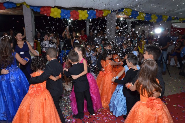 Formatura dos Doutores da Leitura da Escolhinha A Caminho do Saber - Imagem 123
