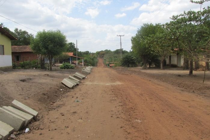  Prefeito Walter  inicia obra de Calçamento na Comunidade Boi Morto - Imagem 5