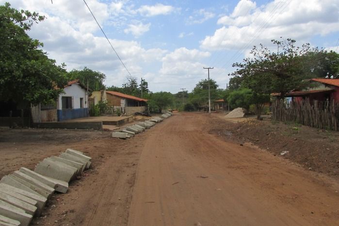  Prefeito Walter  inicia obra de Calçamento na Comunidade Boi Morto - Imagem 3
