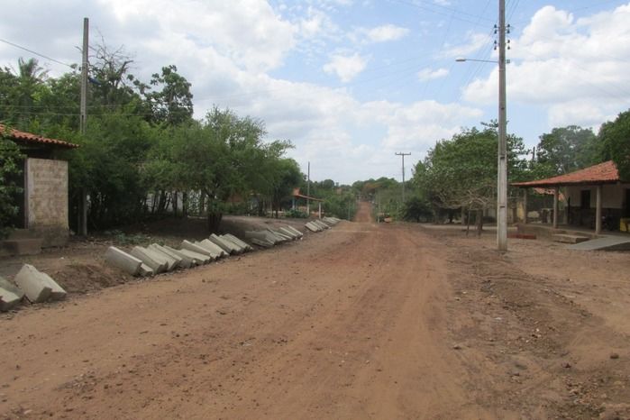  Prefeito Walter  inicia obra de Calçamento na Comunidade Boi Morto - Imagem 4