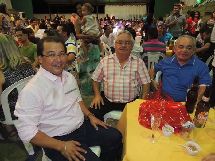 Prefeitura Municipal realiza a maior e mais bonita festa  - Imagem 25