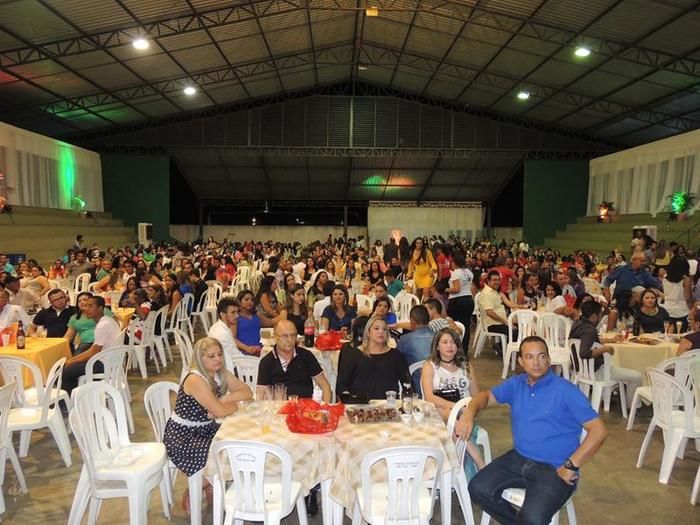 Prefeitura Municipal realiza a maior e mais bonita festa  - Imagem 36