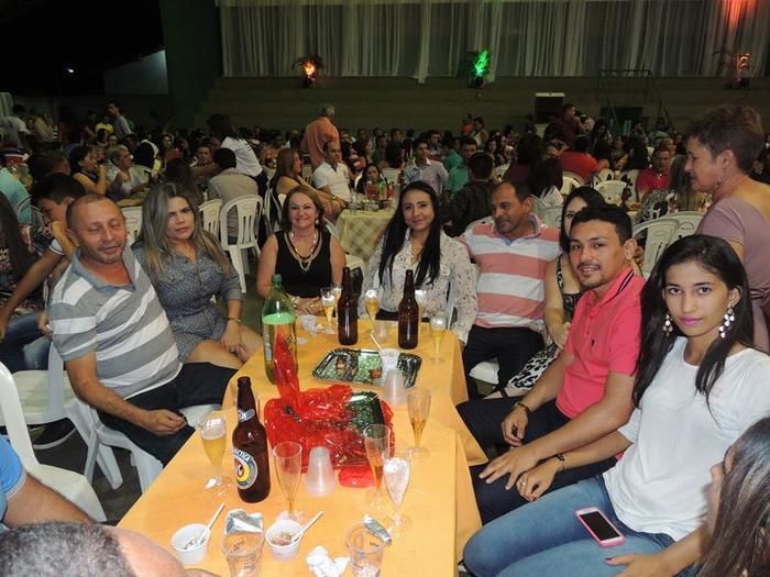 Prefeitura Municipal realiza a maior e mais bonita festa  - Imagem 34