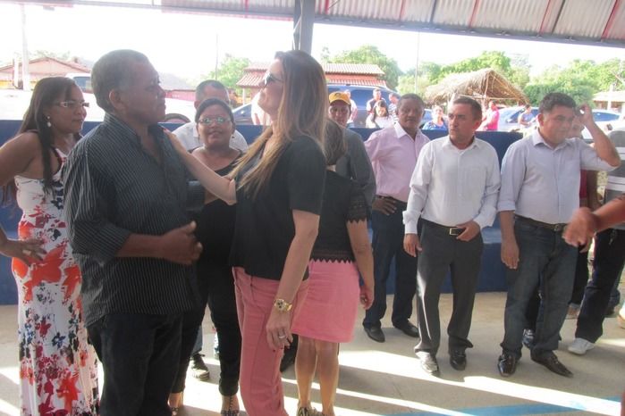 Prefeito Walter Alencar Inaugura Várias Obras em Agricolândia  - Imagem 23