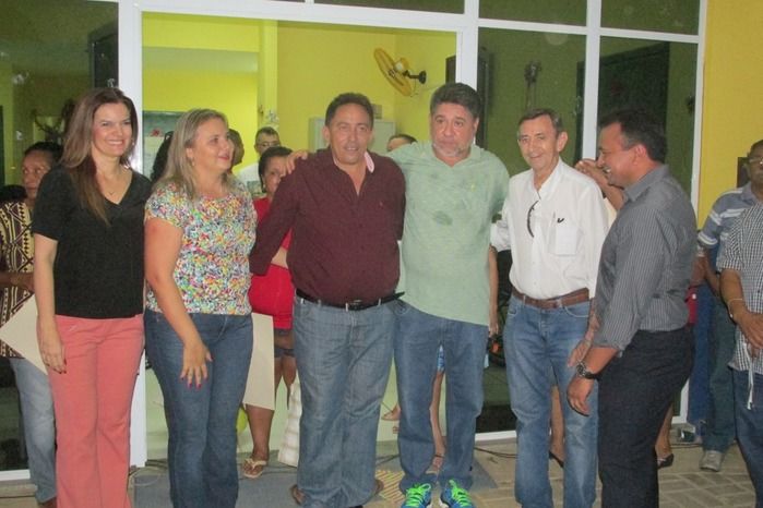 Prefeito Walter Alencar Inaugura Várias Obras em Agricolândia  - Imagem 68