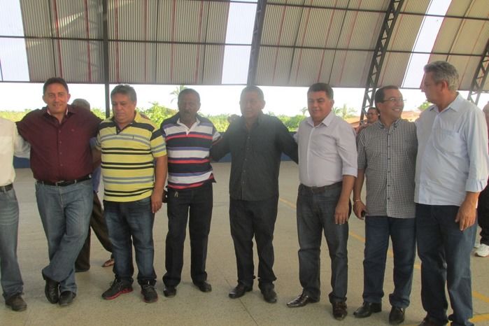 Prefeito Walter Alencar Inaugura Várias Obras em Agricolândia  - Imagem 34