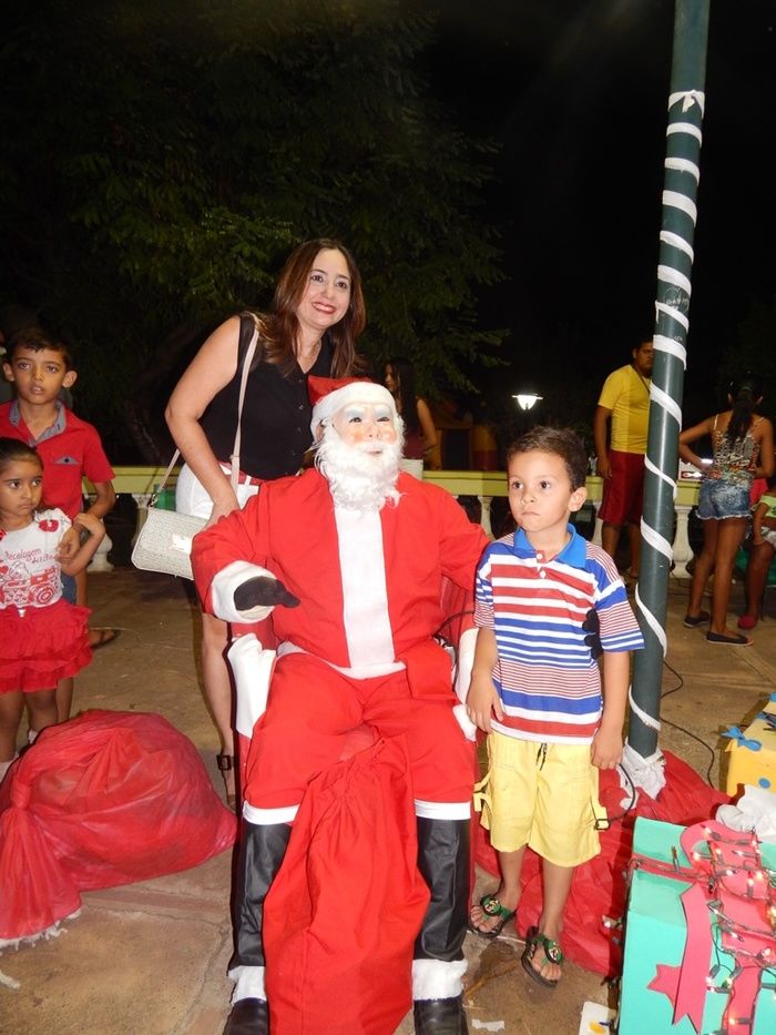 Secretaria de Assistência Social realizou Natal de Luz - Imagem 10