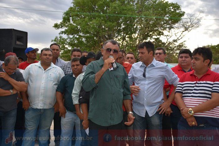 Márcio Alencar entrega ambulância e inaugura estrada em Pocinhos - Imagem 68