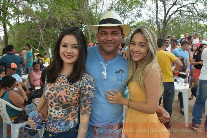 Márcio Alencar entrega ambulância e inaugura estrada em Pocinhos - Imagem 38