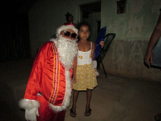 Papai Noel Fez Alegria das Crianças em Na Localidade Jardim - Imagem 103