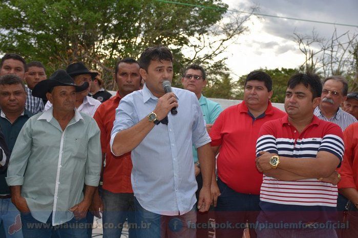 Márcio Alencar entrega ambulância e inaugura estrada em Pocinhos - Imagem 70