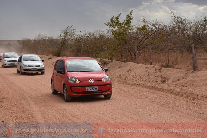 Márcio Alencar entrega ambulância e inaugura estrada em Pocinhos - Imagem 21