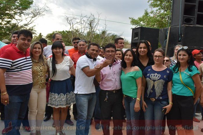 Márcio Alencar entrega ambulância e inaugura estrada em Pocinhos - Imagem 66