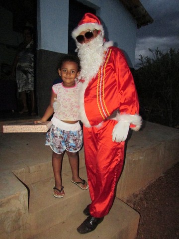 Papai Noel Fez Alegria das Crianças em Na Localidade Jardim - Imagem 88
