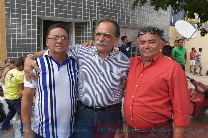 Márcio Alencar entrega ambulância e inaugura estrada em Pocinhos - Imagem 1
