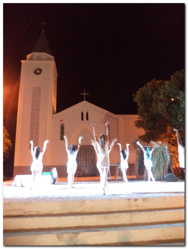 Apresentações natalinas dão mais brilho ao Natal de Inhuma - Imagem 5