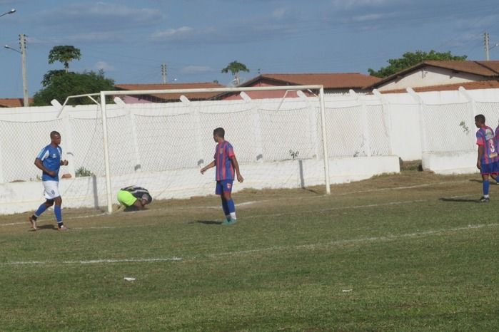 Emelec esmaga o time do Boi Morto e enfrentará a Vila na Final  - Imagem 19