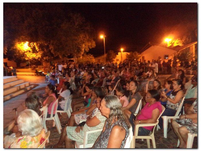 Apresentações natalinas dão mais brilho ao Natal de Inhuma - Imagem 9