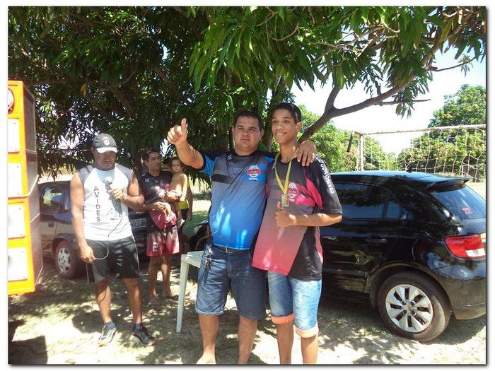 Jogo Casados x Solteiros termina com empate - Imagem 42