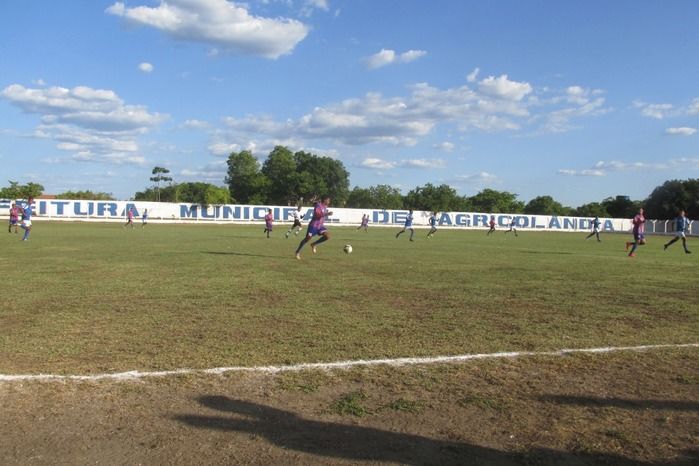 Emelec esmaga o time do Boi Morto e enfrentará a Vila na Final  - Imagem 24