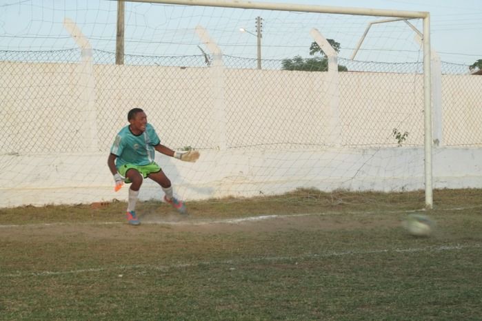 Emelec esmaga o time do Boi Morto e enfrentará a Vila na Final  - Imagem 45