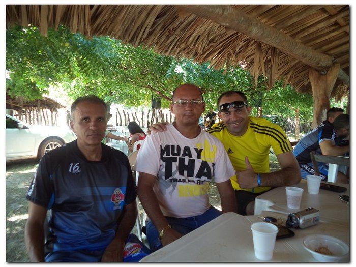 Jogo Casados x Solteiros termina com empate - Imagem 18