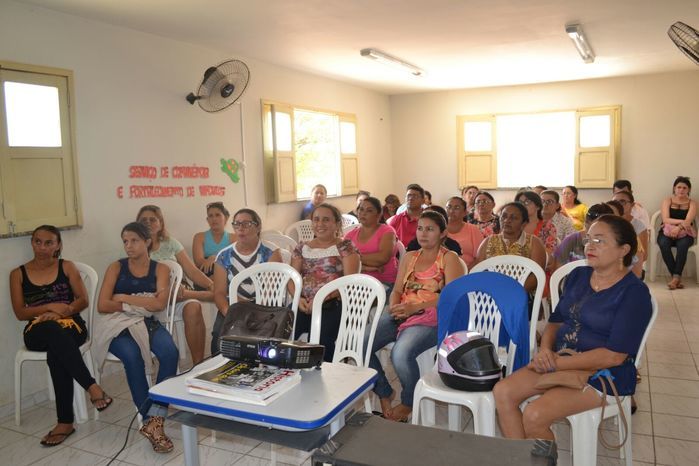 Secretaria de Educação realiza reunião sobre a Base Nacional Comum - Imagem 2