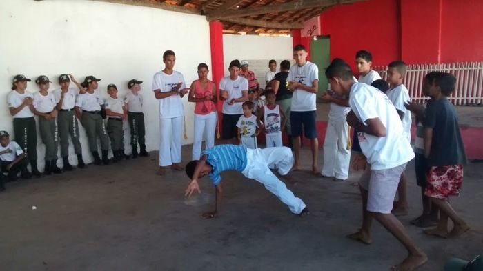 Pelotão mirim faz apresentação em festa Beneficente em Agricolândia   - Imagem 5