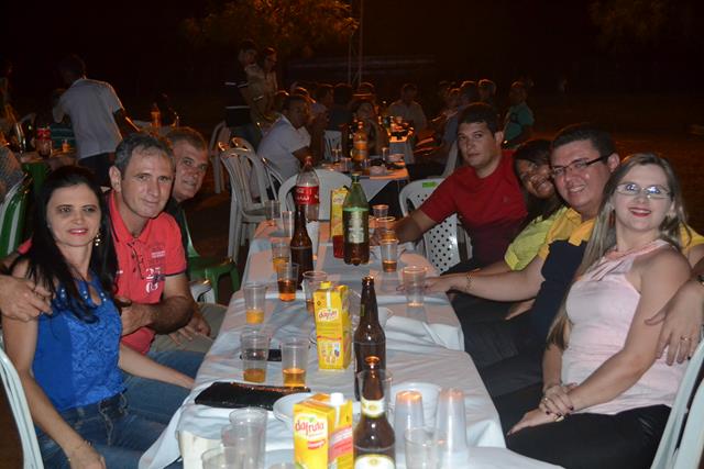 Casal Venicio do Ó e Carmelina realizam confraternização em Pimente - Imagem 33