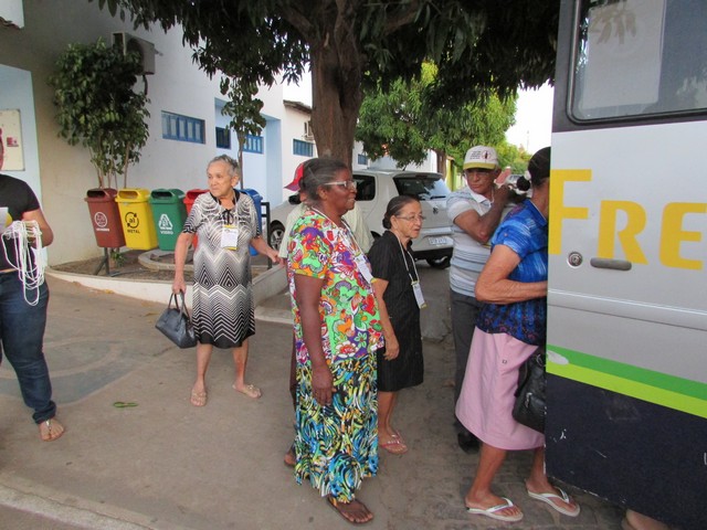 Moradores de Ipiranga Participam do Programa Olhar BEM - Imagem 3