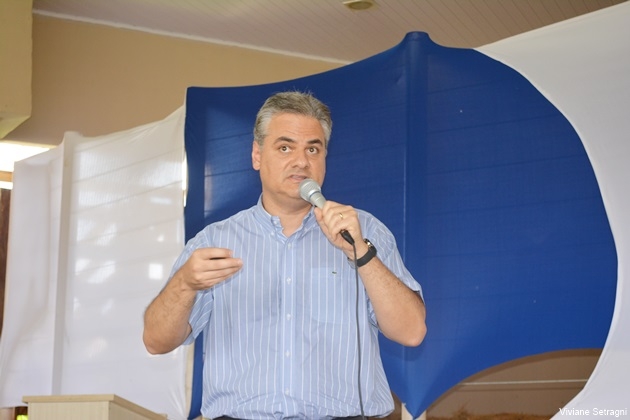 Mais de 460 profissionais da Educação participam do primeiro dia da Formação Continuada 2015 da SEMEEC de Corrente - Imagem 3