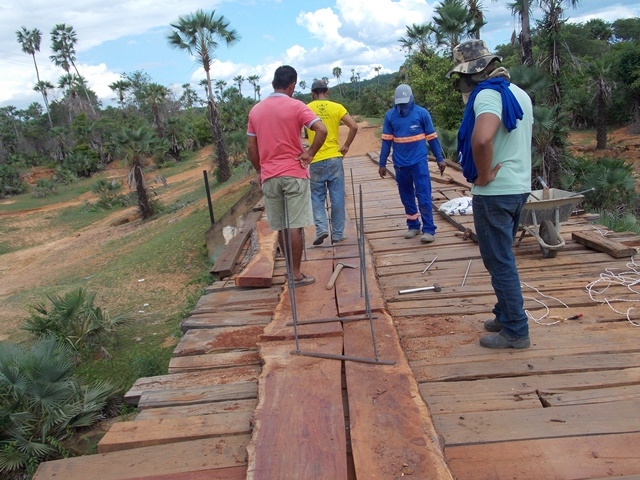 Prefeitura inicia recuperação de pontes sobre o Rio Piauí - Imagem 5