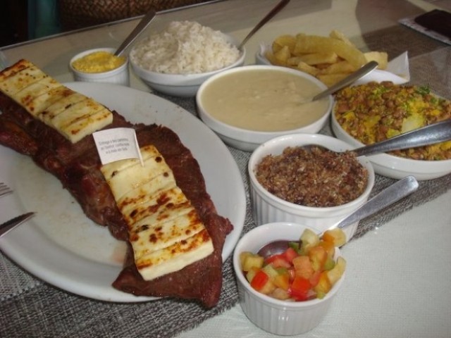 Pontos turísticos, hospedagem, culinária e Carnaval em Campo Maior - Imagem 7